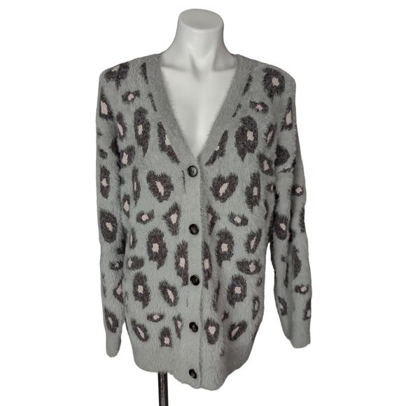 Hem & Thread Animal Print Button Up Cardigan Sweater Leopard Cheetah Cozy Size M - Picture 1 of 16